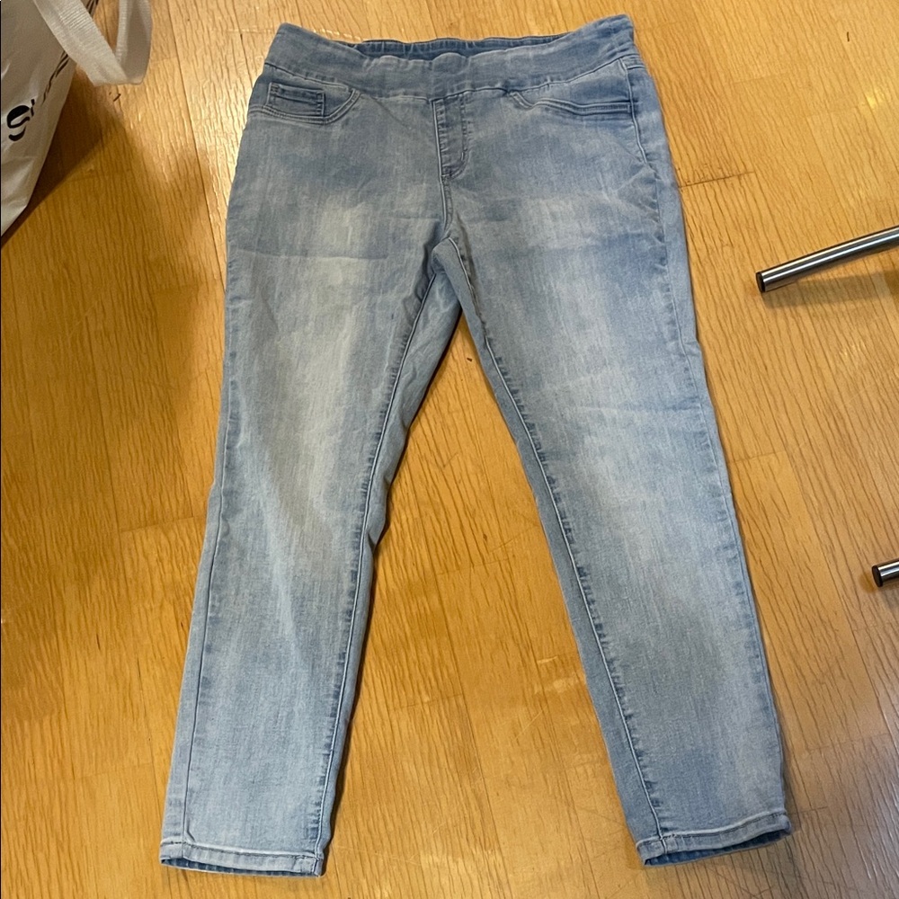 Joseph Ribkoff Women's Light Blue Stretch Denim Jeans